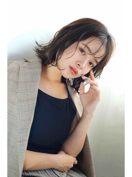 ラパヘアー(Lapa hair) シースルーバング外はねロブ