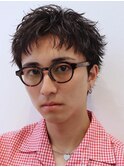 黒髪アップバングワンカールパーマショートビジネスツーブロック