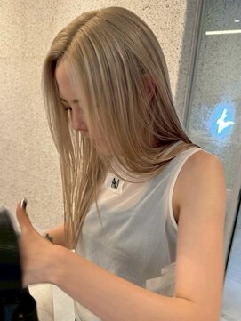 ペールシルバー