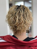 オリーブ 美容室&nbsp;ハイトーンカラー×サーフカール