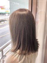 ヘアーサロンヴォイス 大野城店(Hair Salon Voice)&nbsp;ミルクティーアッシュ、切りっぱなし