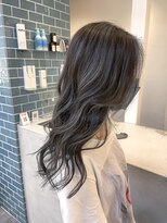 フェーディン(fa/din)&nbsp;ハイライトモノトーングレージュ