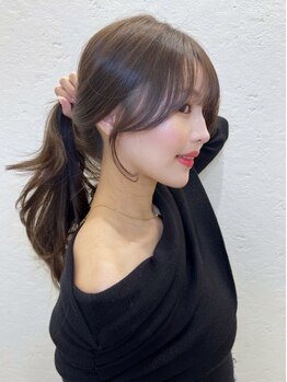 ハピネス 梅田茶屋町店(HAPPINESS)の写真/【韓国ヘア×髪質改善】ReinaとIORIおすすめ！人気の“韓国ヘア”の中に上品な艶髪をプラスした似合せstyle