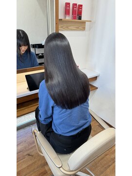 キヌ(kinu) 黒髪ストレート