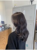 アッシュグレージュカラー
