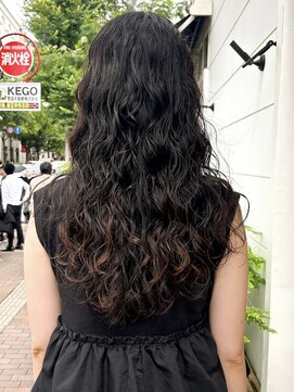 ビュートリアム 福岡(BEAUTRIUM) ロングパーマ