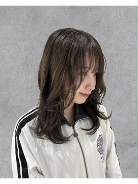 グラフ 立川(Graph.) オリーブベージュ