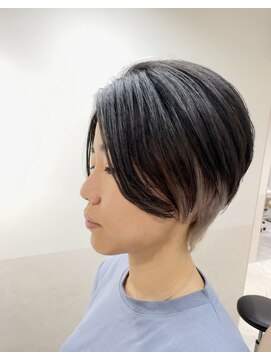 サロウィン 那覇店(SALOWIN) ホワイトインナーカラー