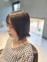 ワンバイアンジ(ONE by Angie) 「切りっぱなしボブ」「外ハネボブ」