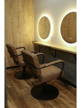 お友達・カップル・ご家族同時に施術可能♪♪【南流山】