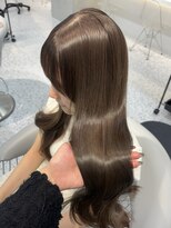 ロール 博多(Role)&nbsp;ミディアムレイヤーカット/似合わせカット/透明感ダークアッシュ