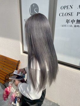 ヴィムヘアー 天神店(VIM hair) トレンドスタイル♪抜け感×透明感シアーシルバー
