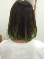 キー(kii)&nbsp;グラデーションカラーバター。グリーン