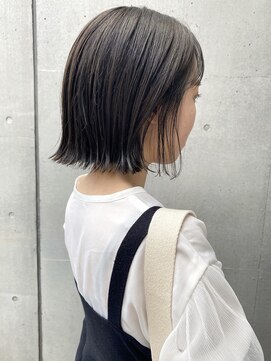 コフィー バイ メルト 吉祥寺(cofy by melt) 【三ツ井純】透明感カラー 切りっぱなし 外ハネボブ 20代30代