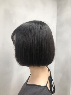 リコ(liko) 【liko 三軒茶屋 莉子】ナチュラルボブ