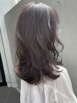 ザ シー 橋本(The C) 20代30代40代透明感グレージュ×レイヤースタイル