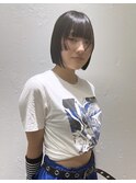 顔周りレイヤー/黒髪ショートヘア/ぱっつんボブ/切りっぱなし