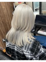 ラル(Lull)&nbsp;【ホワイトグレージュ×ディスコネウルフ】個室美容室/髪質改善