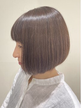 トイロ(toiro*) 艶*顎ラインショートボブ