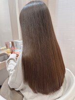 コーエン(cowen)&nbsp;サラ艶ロング美髪エアリー暗髪ストレート前髪レイヤー髪質改善