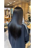 振り返られらるうる艶美髪ストレート♪