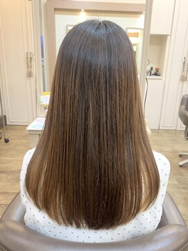 アルターリール(aL ter Rire) メルティカラー/フェミニンロング/似合わせカット/福原遼華