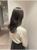 柔らかグレージュ