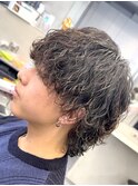 メンズマッシュウルフカット緩めシャドウパーマ波巻きスパイラル