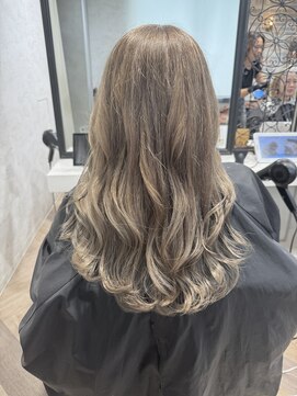 シエル 立川店(CIEL) 【CIEL×久光】シルバーベージュロング