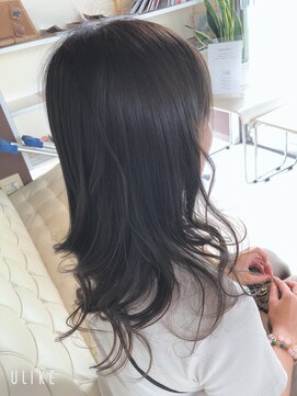 リョージ オブ ジェネレーション(Ryoji of GENERATION) エメラルドグレー 落ち着いた雰囲気