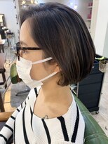 【山田】お客様スタイル細かめ立体感ハイライトボブ