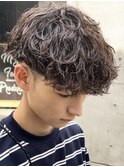 波巻きパーマメンズパーマメンズヘアツーブロックツイストパーマ