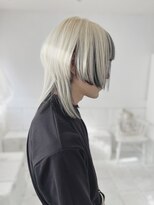 ネフ(NeF)&nbsp;ホワイトブロンドウルフ＋インナーブラック☆