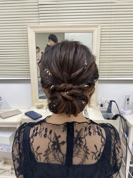 リサ 恵比寿(risa.) シニヨン