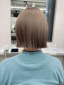 キートス(Kiitos) 切りっぱなしボブ