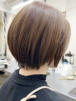 ニコ(nico...)&nbsp;シドウ/20代30代◎丸いシルエットが可愛いショートボブ