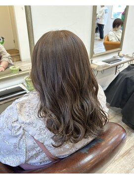 ラテ アトリエ(latte atelier) イルミナ/ダブルカラー/ブリーチなし/ミルクティー