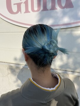 ジュリア(Giulia) ヘアセットアップ