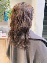 フェンヘアーアイス 中目黒(Fen.hair ici)&nbsp;デジタルパーマミストバング艶感ミルクチョコレートうる艶髪