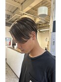 バレイヤージュ風ハイライトカラー