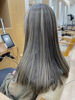 ループ(LOOP) グレーベースハイライト/ロングヘア