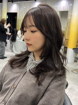 シティ(CITY) ハッシュカット ミディアムレイヤー ベージュカラー