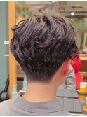 首が綺麗に見える刈り上げ×ニュアンスパーマ　フクザワ
