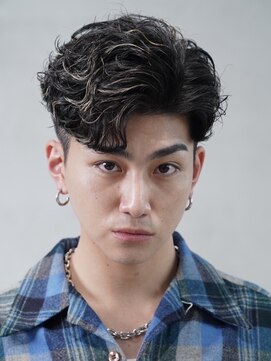 フィフス 栄(fifth) 波巻きスパイラルパーマシャドウパーマツイストスパイラルパーマ