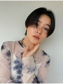 黒髪 ショート センターパート 簡単スタイリング 大人ヘア
