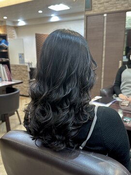 キャラ 池袋本店(CHARA) 髪質改善を組み込んだクリスタライジングパーマが可愛い【貴也】