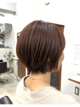 ウォームベージュ×コンパクトショート