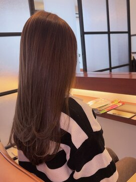 マーリャヘアー(mallia hair) レイヤースタイルレイヤーカットロングレイヤー小顔スタイル