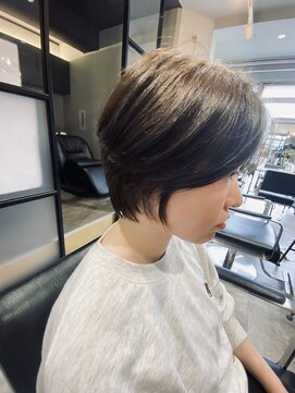 ニード(NEED) 20代30代☆オリーブベージュショート☆