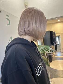 イット(it.) kana ケアブリーチ ミルクティーベージュ